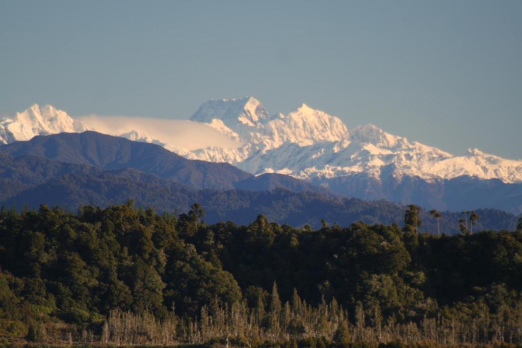 Hokitika Heritage Lodge Экстерьер фото
